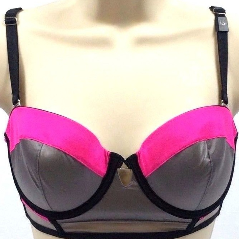 SOLD - Victoria's Secret Very Sexy Strapless Bra